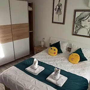 Comfortable Square Bucureşti